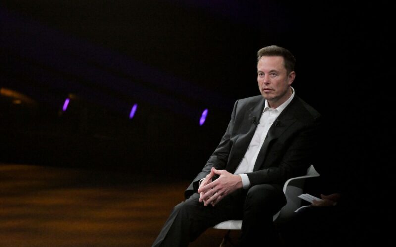 Tesla Shareholders Should Reject Musk’s Pay, Glass Lewis Says