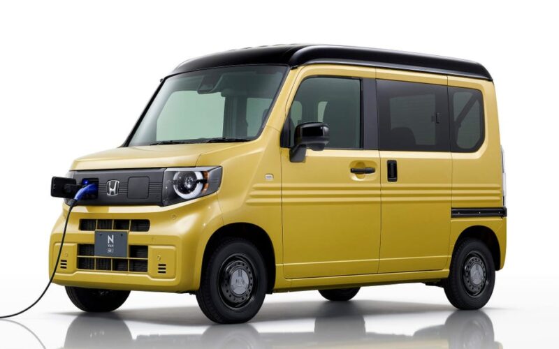 Japan can't get enough of tiny EVs. Here's Honda's latest: a $15,500 miniature truck.