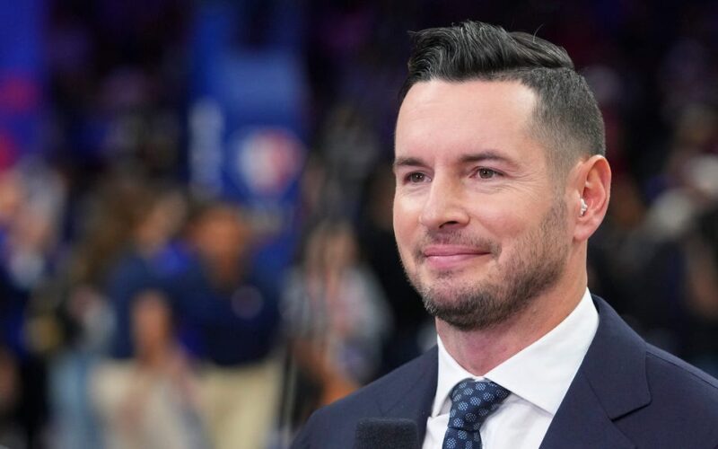 Los Angeles Lakers to hire NBA veteran JJ Redick with 4-year coaching contract, according to reports