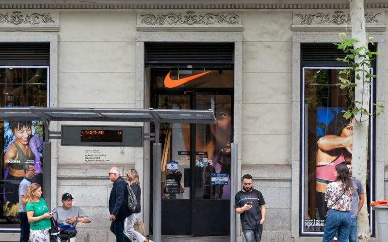 Nike is struggling to get its stride back