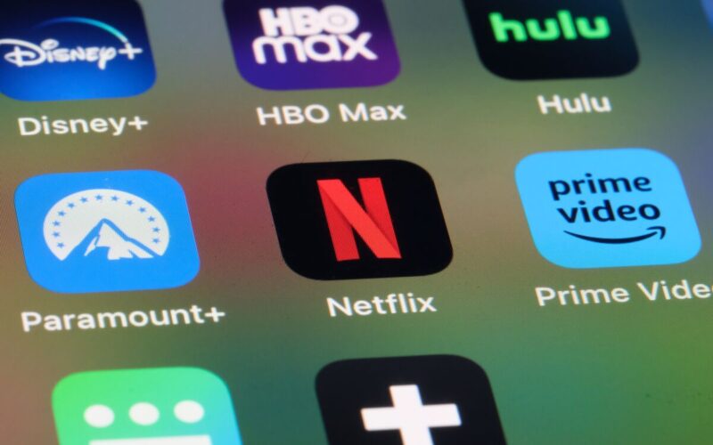 Philippines Moves Closer to Taxing Netflix, HBO Subscriptions