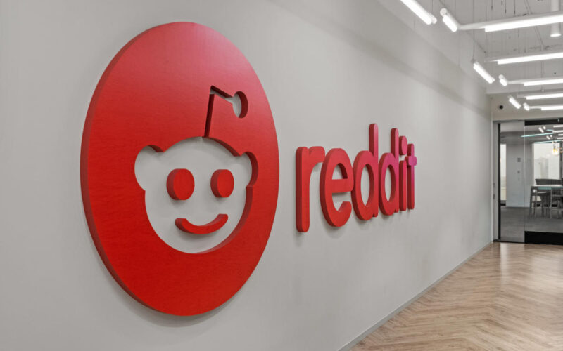 Reddit puts AI scrapers on notice