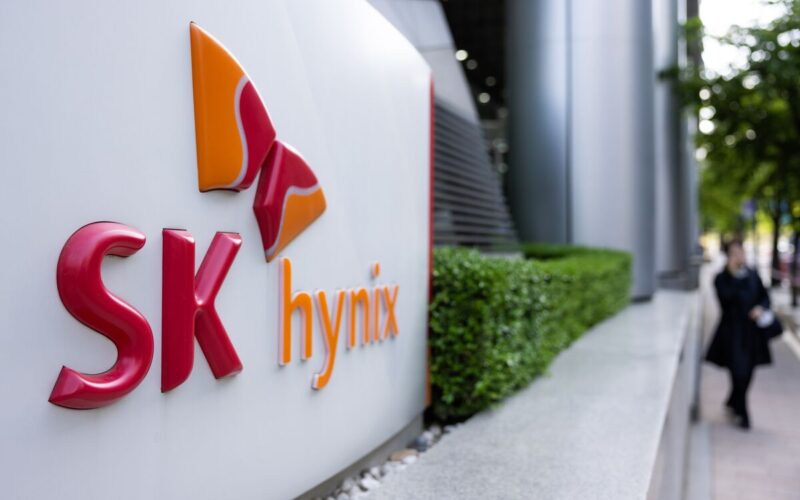 SK Hynix Plans to Invest $75 Billion on Chips Through 2028