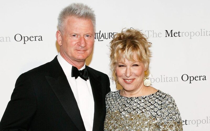 Bette Midler, 78, says the key to her nearly 40-year marriage is sleeping in separate bedrooms