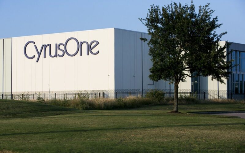 CyrusOne Inks $7.9 Billion Credit Line in AI Data-Center Push