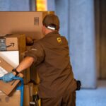 FedEx, UPS Warn of Delivery Delays From Global Tech Outage