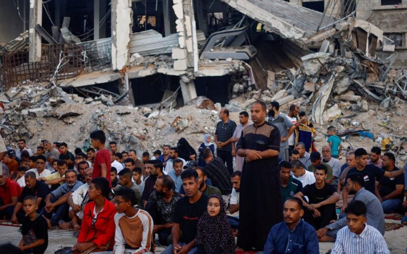 Open criticism of Hamas is building in Gaza as Israel's deadly offensive rages on: 'May God curse them'