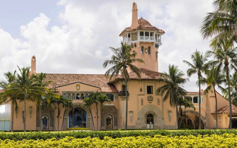 Secret Service locks down Mar-a-Lago as it amps up security around Trump