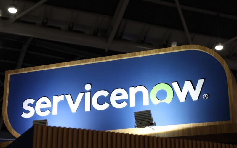 ServiceNow’s Desai Resigns After Investigation Into Hiring Ex-Army CIO