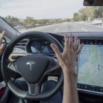 Tesla Analyst Nearly Crashes While Using ‘Full Self-Driving’