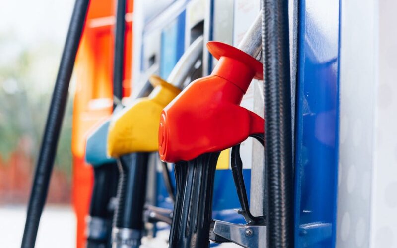 The 5 states with the lowest average cost of gas — and the 5 with the highest