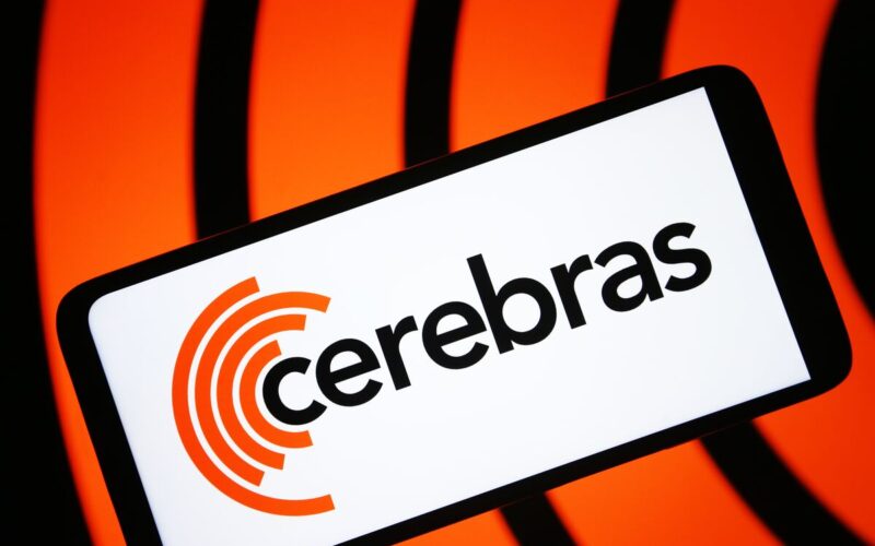 AI Chipmaker Cerebras Systems Files Confidentially for US IPO