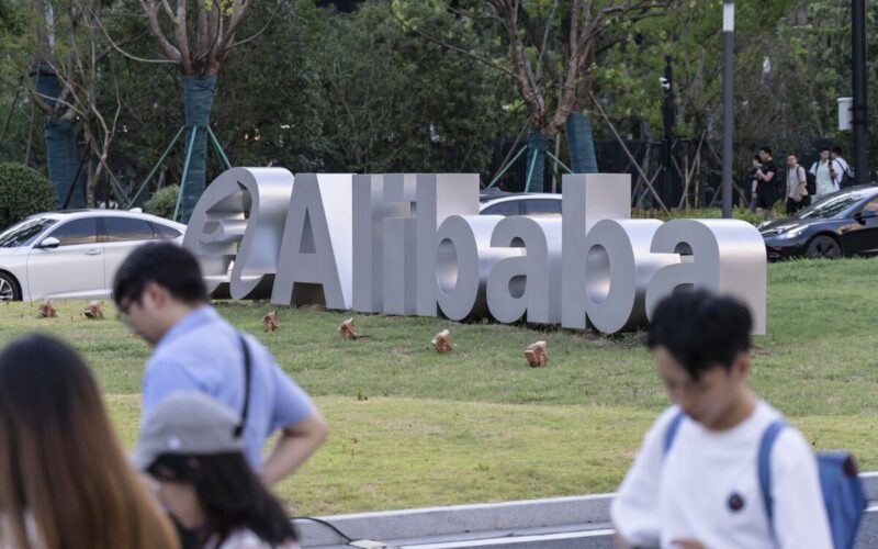 Alibaba to Convert Hong Kong Listing to Primary Next Week