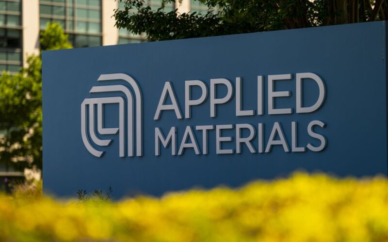 Applied Materials Forecast Meets Estimates as AI Fuels Growth