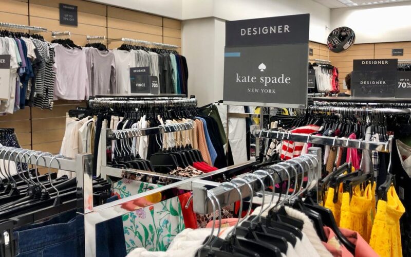 Nordstrom results show Americans are hunting for discounts