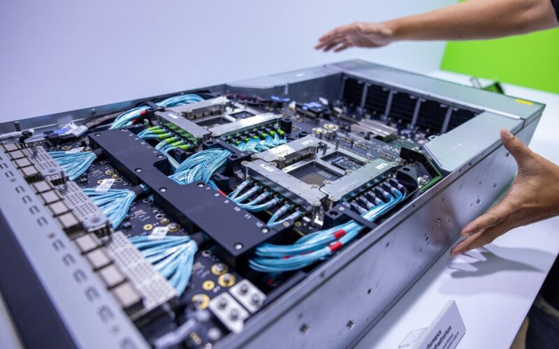 Nvidia’s Next-Generation AI Chip Rollout Slowed by Engineering Snags