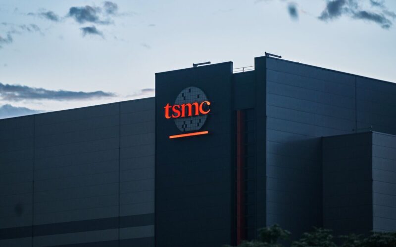 TSMC Named Top Pick at Morgan Stanley After Record Selloff