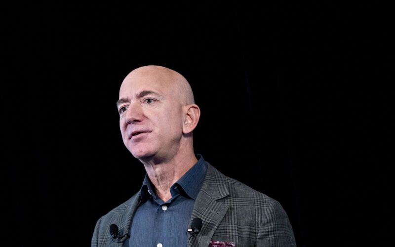 World’s Richest Lose $134 Billion in Stock Slump, Led By Bezos