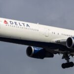 A Jewish Delta Air Lines flight attendant is suing the carrier over a ham sandwich and a Yom Kippur shift