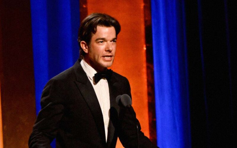 An AI Event Hired John Mulaney to Do a Comedy Set and He Brutally Roasted Them Onstage