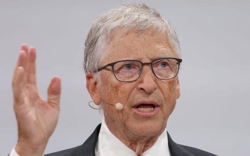 Bill Gates says solving misinformation is now young people's problem