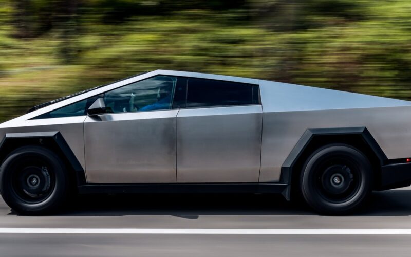 Cybertruck Finally Gets Full Self-Driving (Supervised)