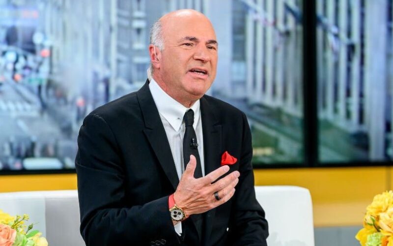 Kevin O'Leary says 'right to disconnect' laws are crazy and he'll just fire staff who don't answer his texts and calls