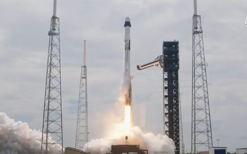 SpaceX launches half-empty spaceship so it can bring Boeing's astronaut crew home next year