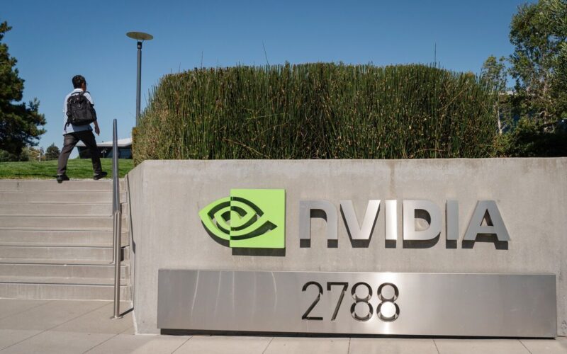 Two Chinese AI Chipmakers Seek IPOs to Mount Challenge to Nvidia