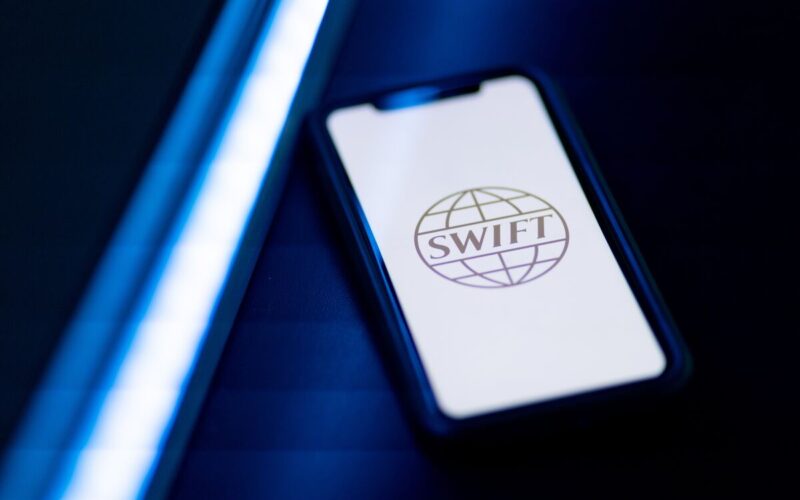 Banks Set to Use Swift for Token Transactions Starting in 2025