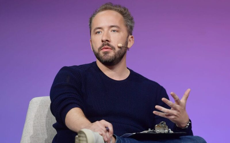 Dropbox CEO Drew Houston says these types of people will be the ones to benefit from AI