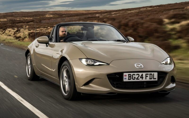 I drove Mazda's MX-5 Miata and totally get why it's the world's best-selling roadster