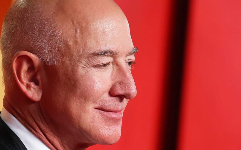 Jeff Bezos speaks on WaPo drama: We have to 'increase our credibility'