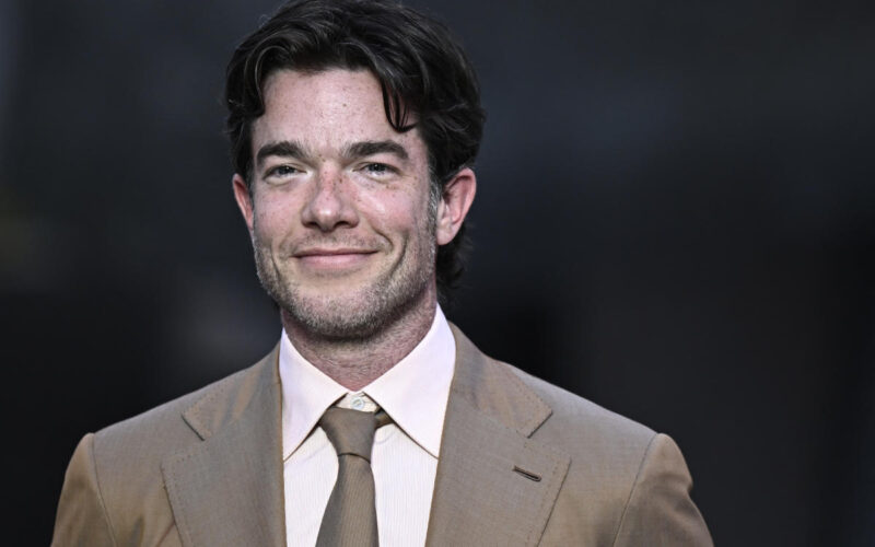 John Mulaney will host a live variety talk show on Netflix