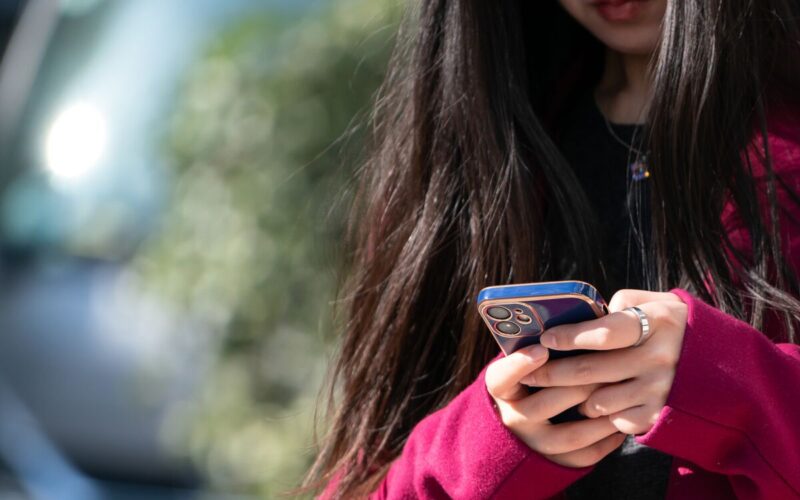 NYC Schools Reverse Course on Cell-Phone Ban After Parents Balk