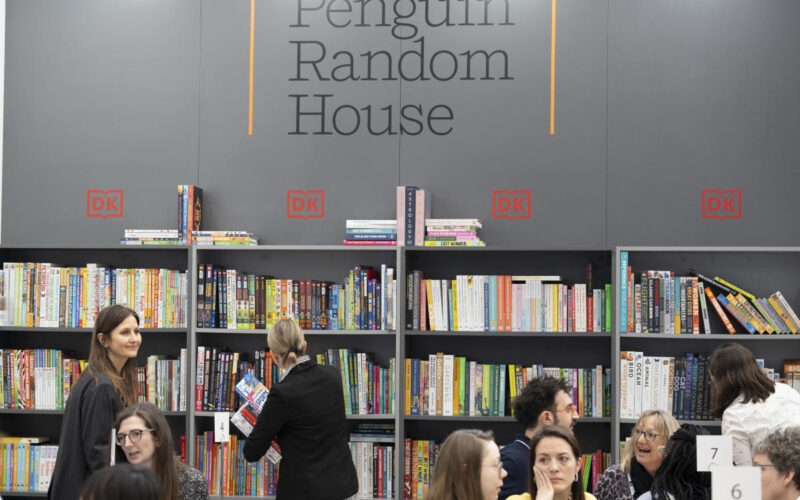 Penguin Random House amends its copyright rules to protect authors from AI