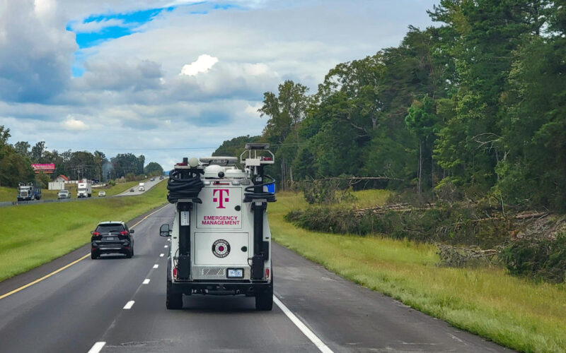 T-Mobile and Starlink enable their satellite texting service in Florida