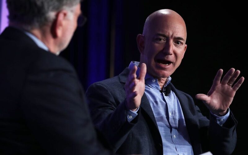 The Bezos-Washington Post crisis is getting worse