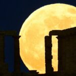 The year's biggest, brightest supermoon rises this week. Here's the best time to see it at its most brilliant.