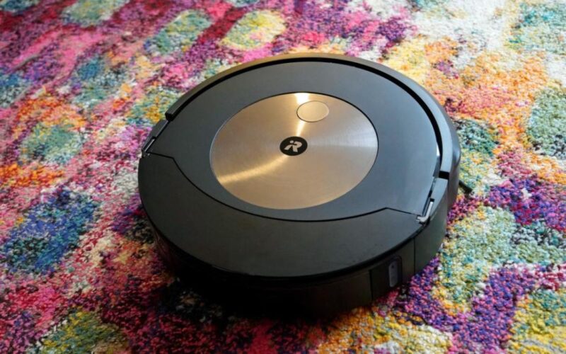 iRobot's Roomba Combo j9+ robot vacuum and mop is $600 off for Prime Day