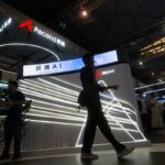 China’s Chip Advances Stall as US Curbs Hit Huawei AI Product