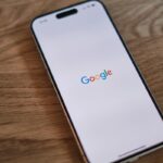 Google's iOS app is injecting Search links on websites