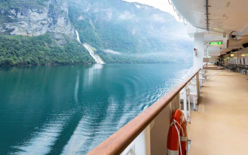 I worked on cruises for 3 years and now frequently sail as a passenger. Here are the 10 things I do on every trip.