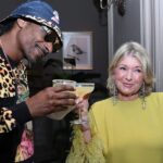 Martha Stewart says Snoop Dogg taught her how to negotiate contracts better