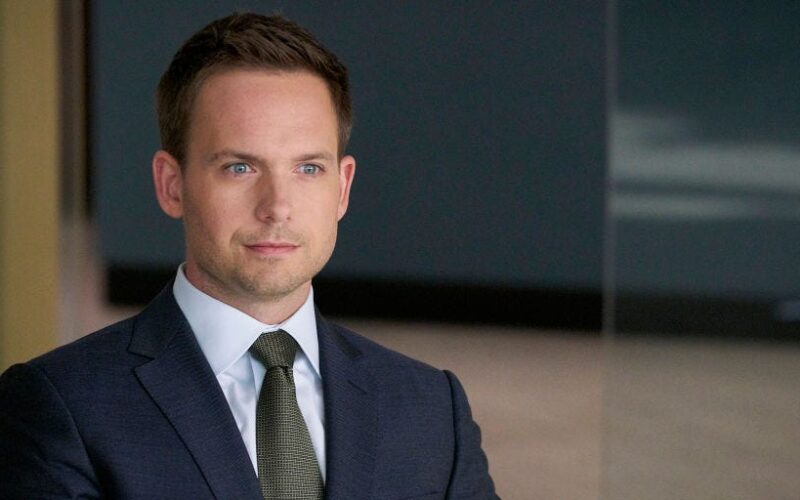 'Suits' actor Patrick J. Adams said his mom helped him confirm that it was time to quit and focus on family