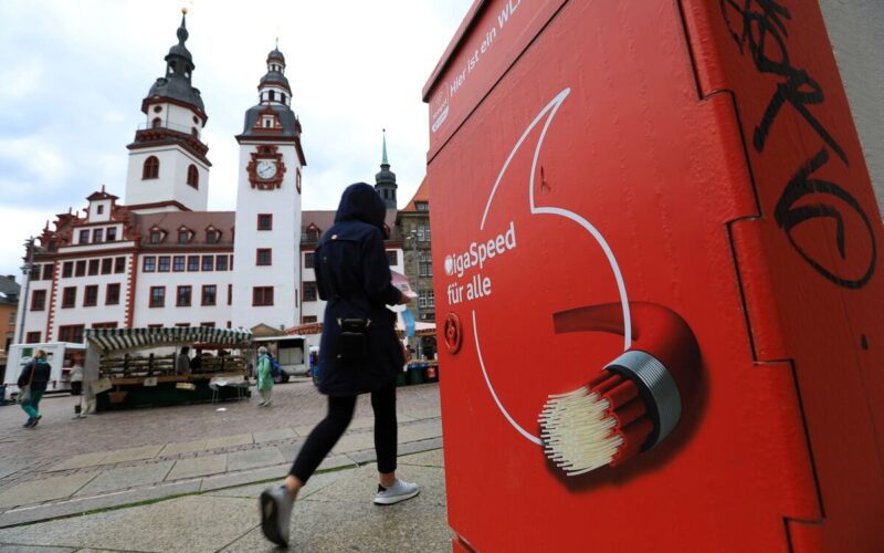 Vodafone German Sales Decline Offset By Growth in Africa, Turkey