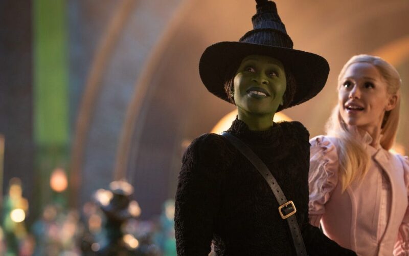 'Wicked' sing-alongs fuel renewed debate on movie etiquette: '9/10 movie but 1/10 audience'