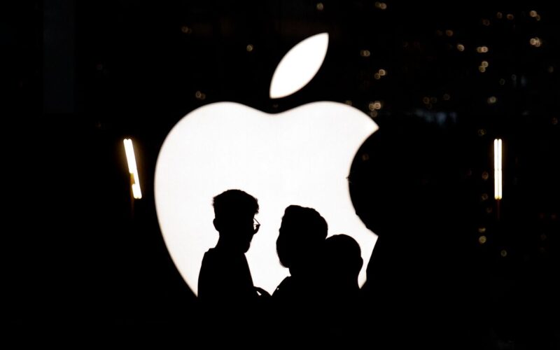 EU Escalates Pressure on Apple to Open Up Its Features to Rivals